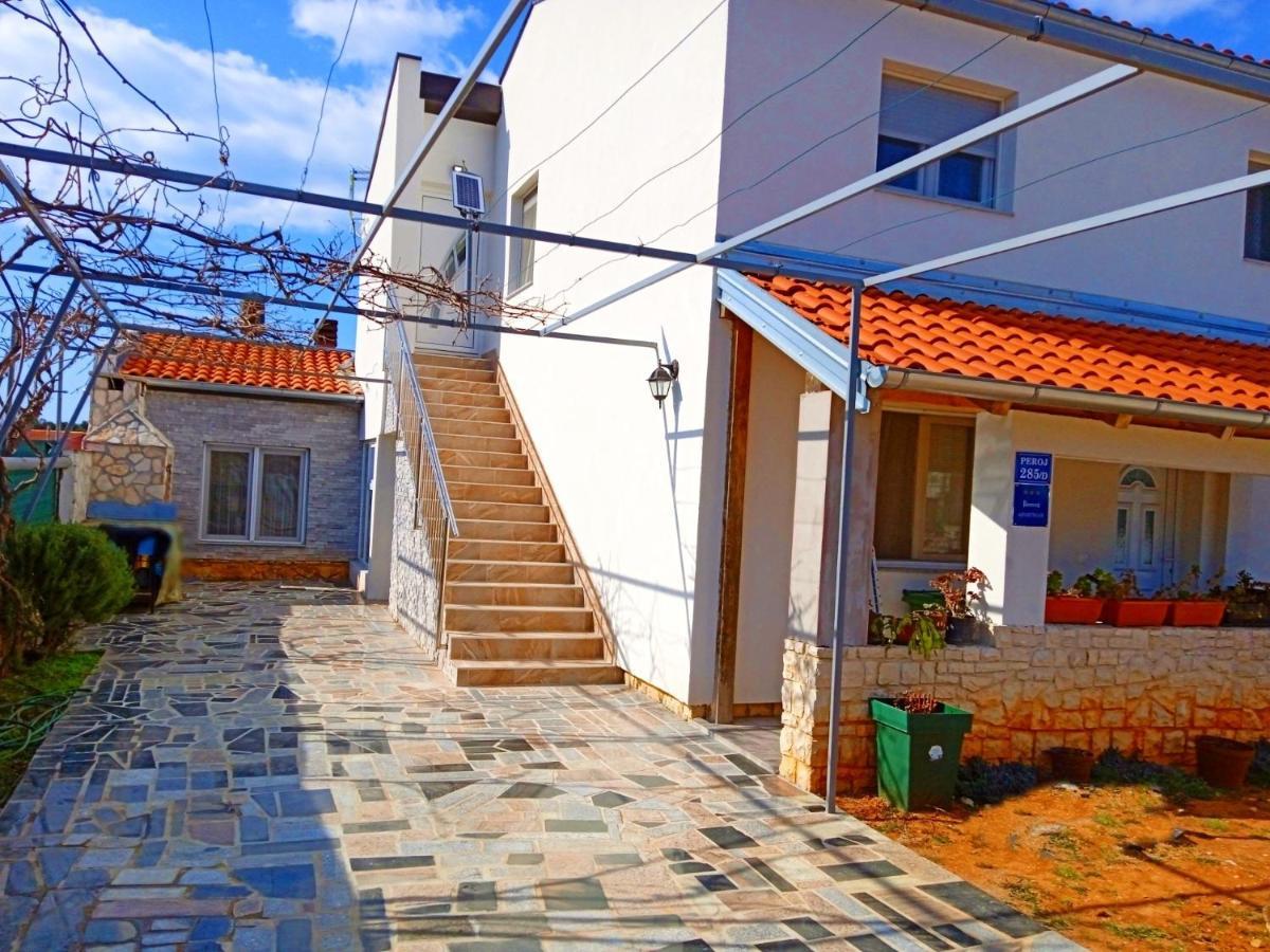 Apartman Josipa ペロイ エクステリア 写真
