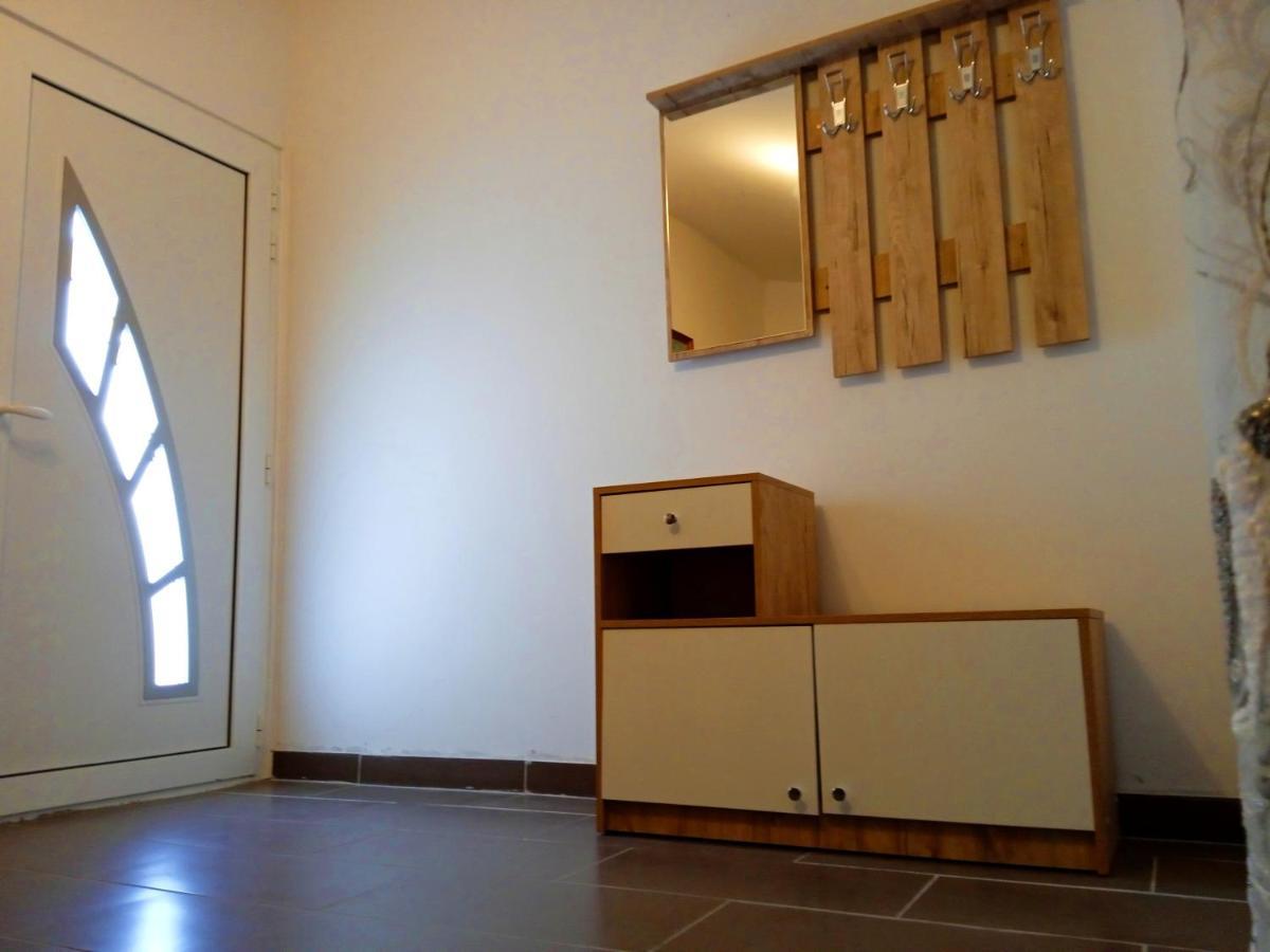 Apartman Josipa ペロイ エクステリア 写真