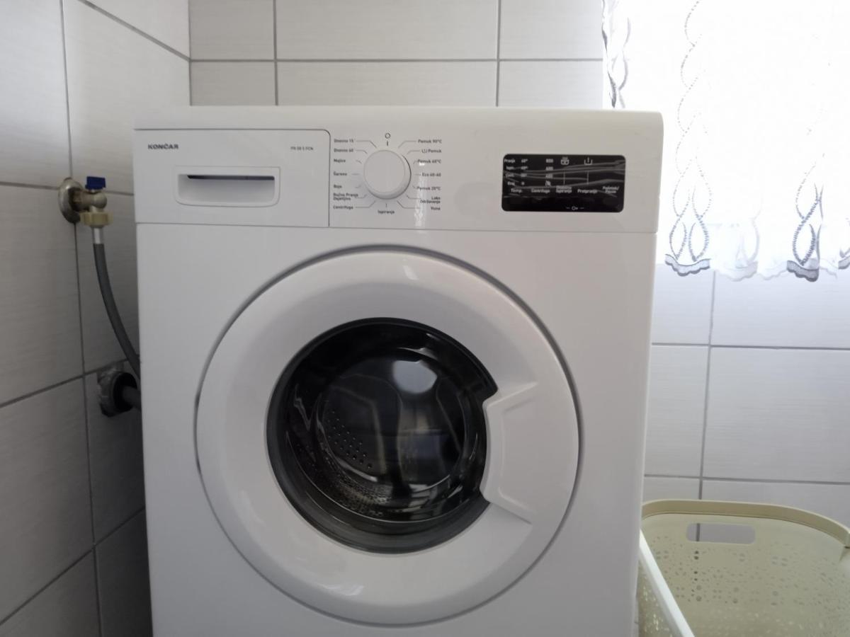 Apartman Josipa ペロイ エクステリア 写真
