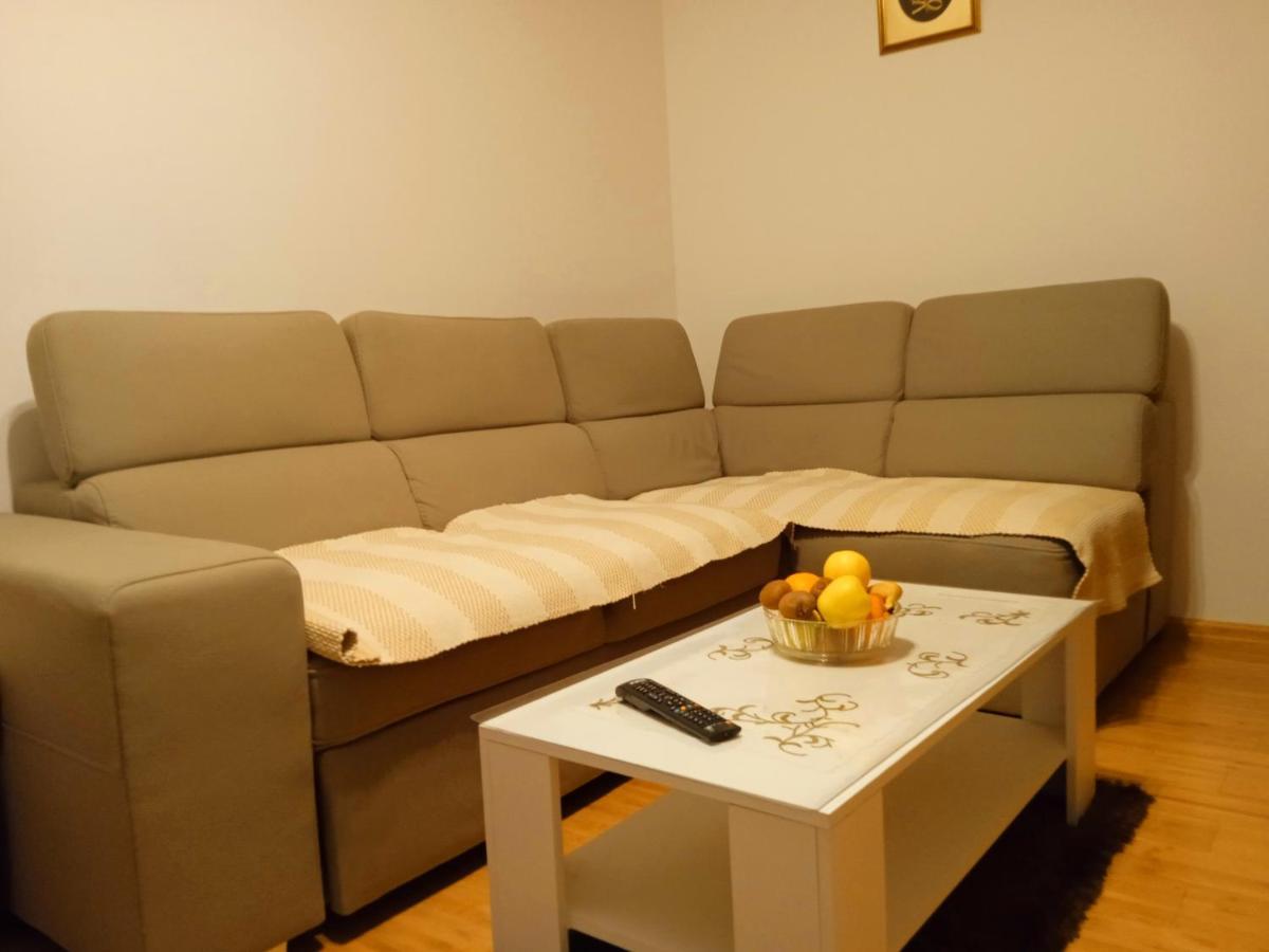 Apartman Josipa ペロイ エクステリア 写真