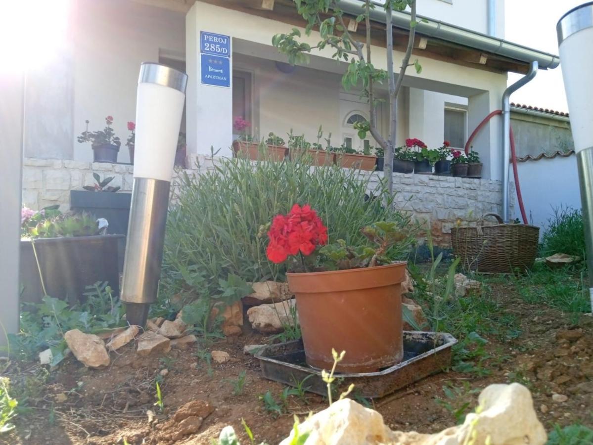 Apartman Josipa ペロイ エクステリア 写真